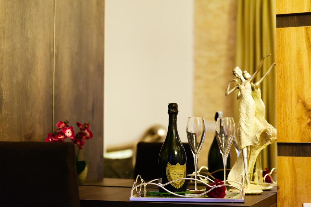Hotel Platinum อุลซิน ภายนอก รูปภาพ